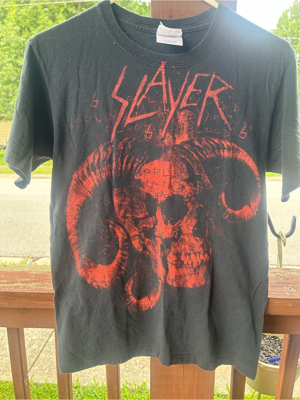 VTG Slayer Black T-Shirt with Red Skull Graphic